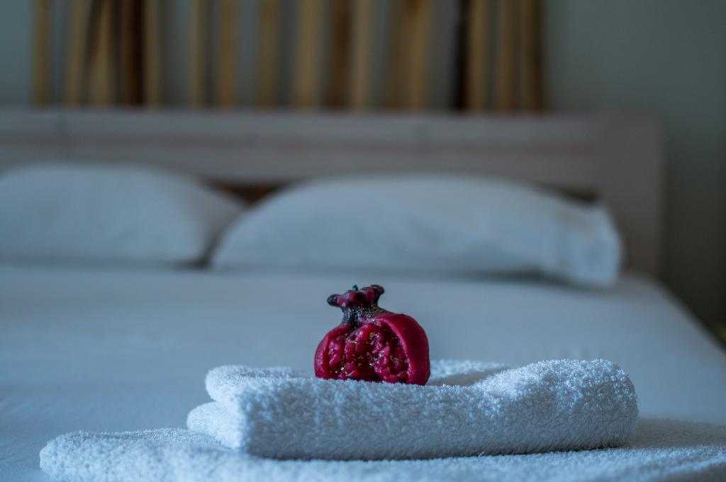 Sea View Suite Метана Экстерьер фото